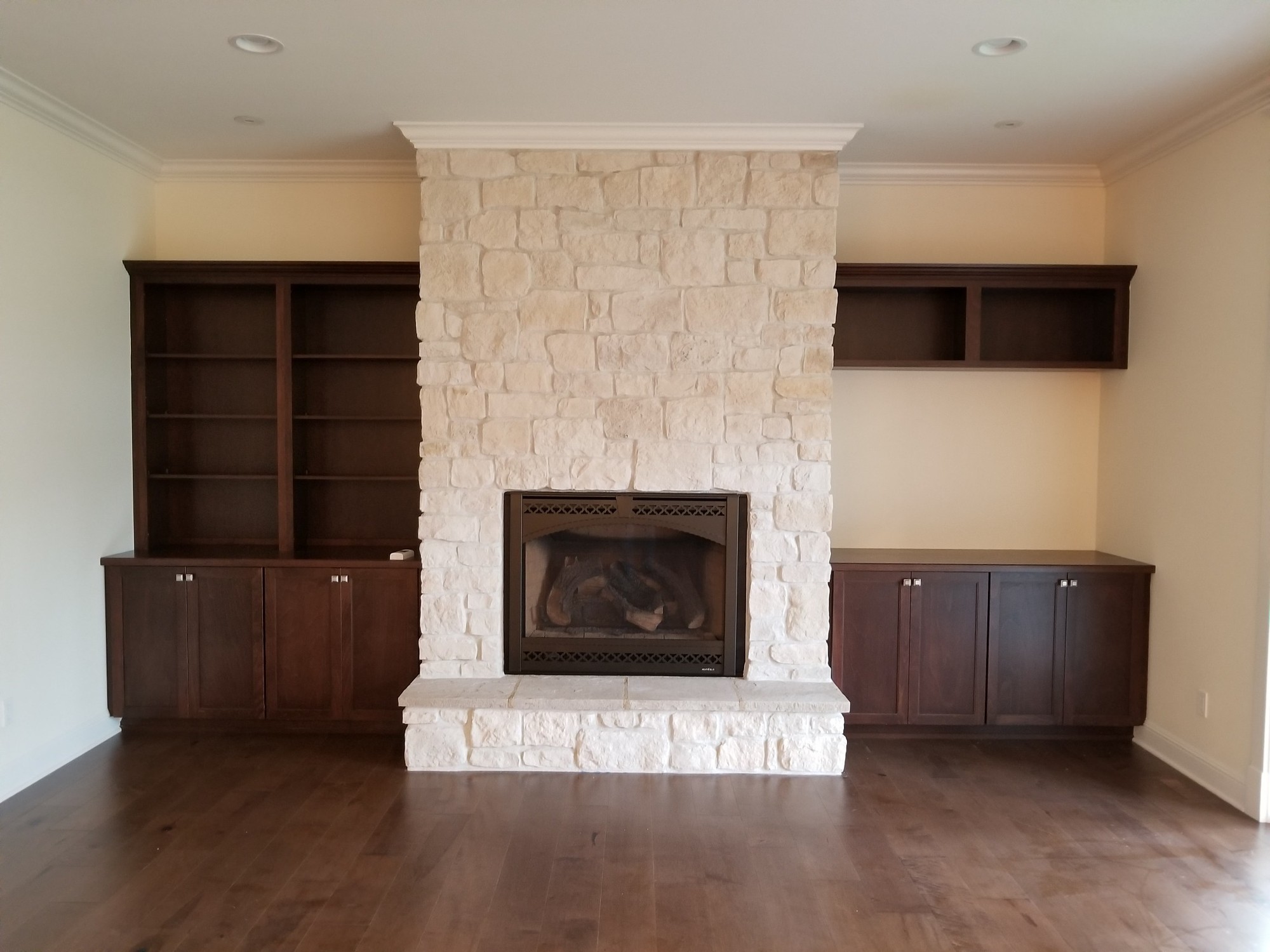 Natural Stone Fireplace Detail - Custom Interior Masonry Feature